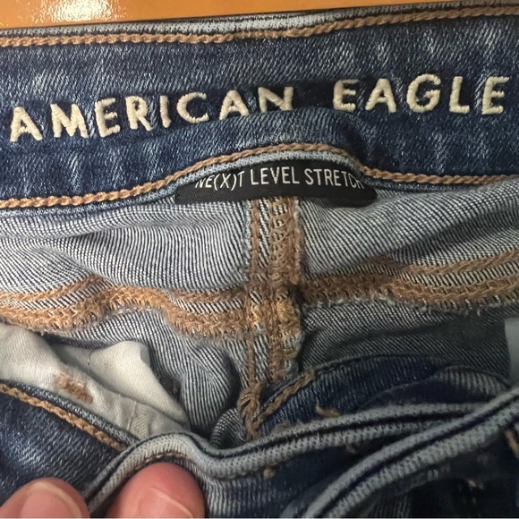 American Eagle Distressed Skinny Jeans - Size 000 (Extra Short) - Picture 3 of 6